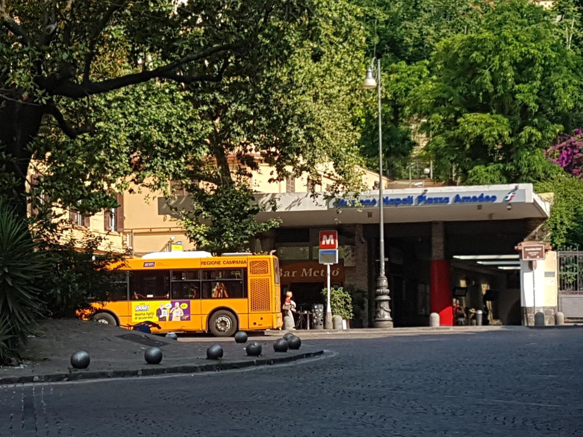 Marea Appartamenti Napoli Eksteriør billede